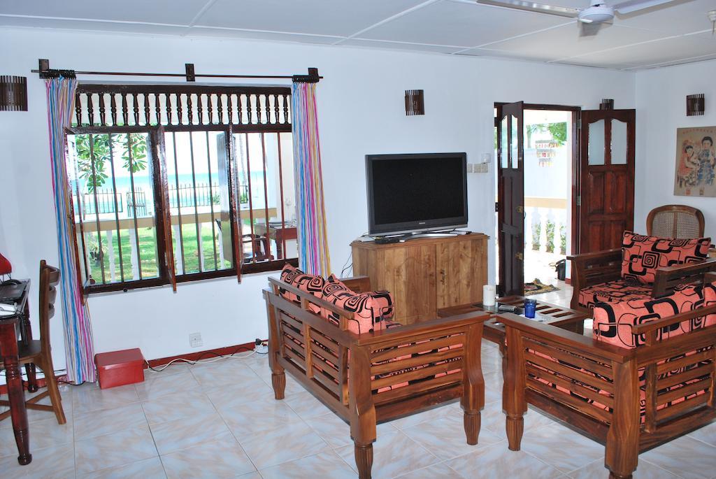 Beach House Mirissa Chambre photo