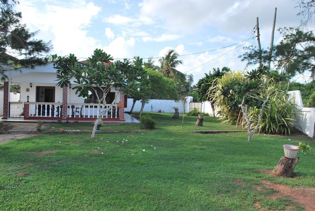 Beach House Mirissa Chambre photo