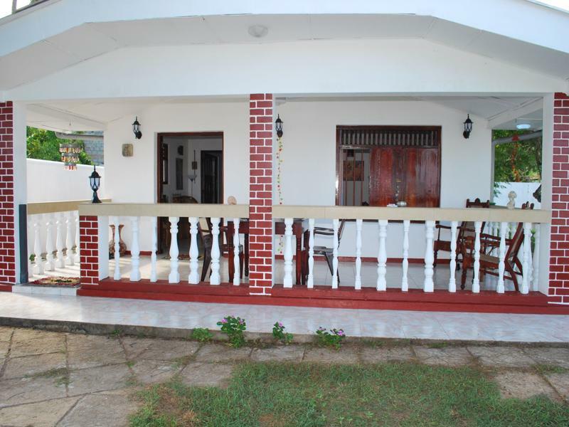 Beach House Mirissa Extérieur photo